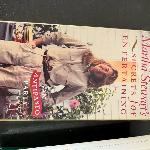Vintage Martha Stewart VHS tapes - Picture 7 of 7